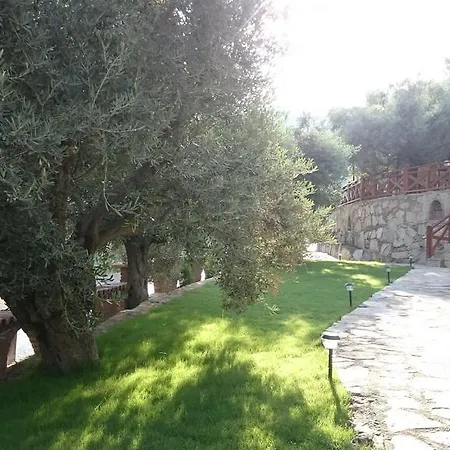 Sirince Klaseas Hotel&restaurant Bed & Breakfast 3*