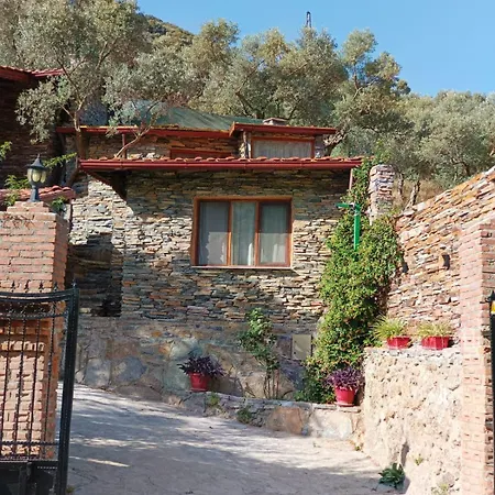 Bed & Breakfast Sirince Klaseas Hotel&restaurant 4*