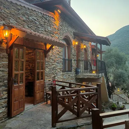 Sirince Klaseas Hotel&restaurant 4* セルチュク